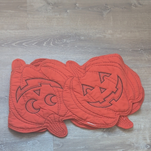 Pumpkin Halloween Table Runner - Orange and Black Roughly 4 1/2 Feet By 1 Foot - Picture 4 of 5